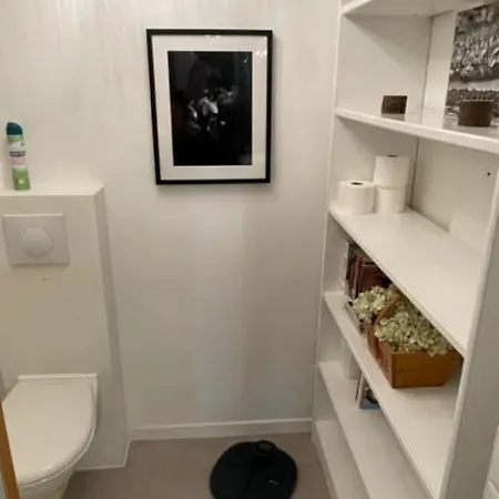Oda ve Kahvaltı Poublade, Chats 2pers Avec Piscine Chauffee Peyrehorade